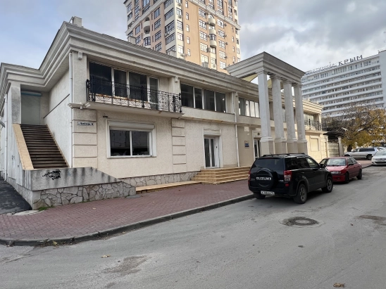 Здание 1010 м2 на ул. Крейзера