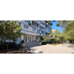 Продам трёхкомнатную квартиру по ул. Николая Музыки, недалеко от центр